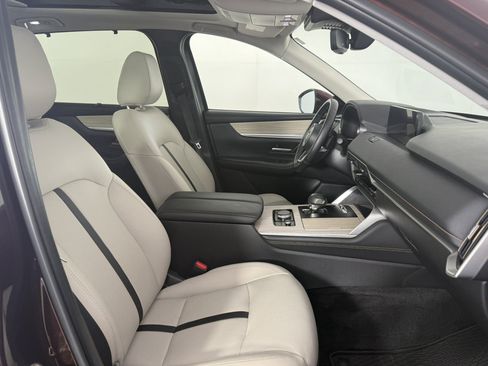 Used 2024 MAZDA CX-90 Plug-In Hybrid w/ Premium Pkg AWD/4WD image 10