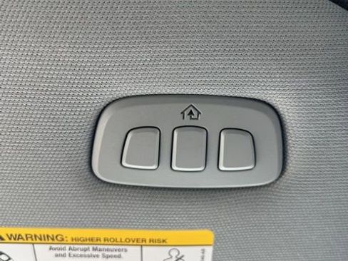 New 2025 Ford F350 Lariat w/ Chrome Package image 30