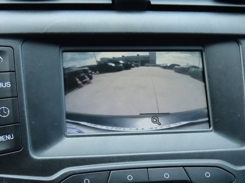 Used 2015 Ford Fusion SE image 29