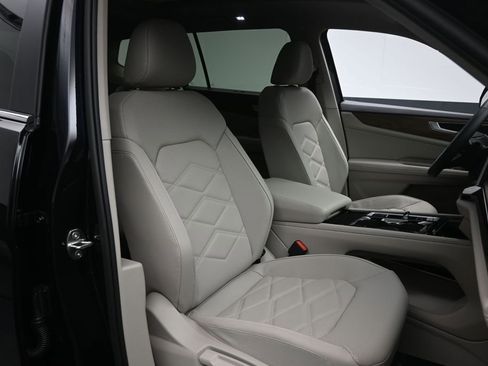 New 2026 Volkswagen Atlas SE FWD image 30