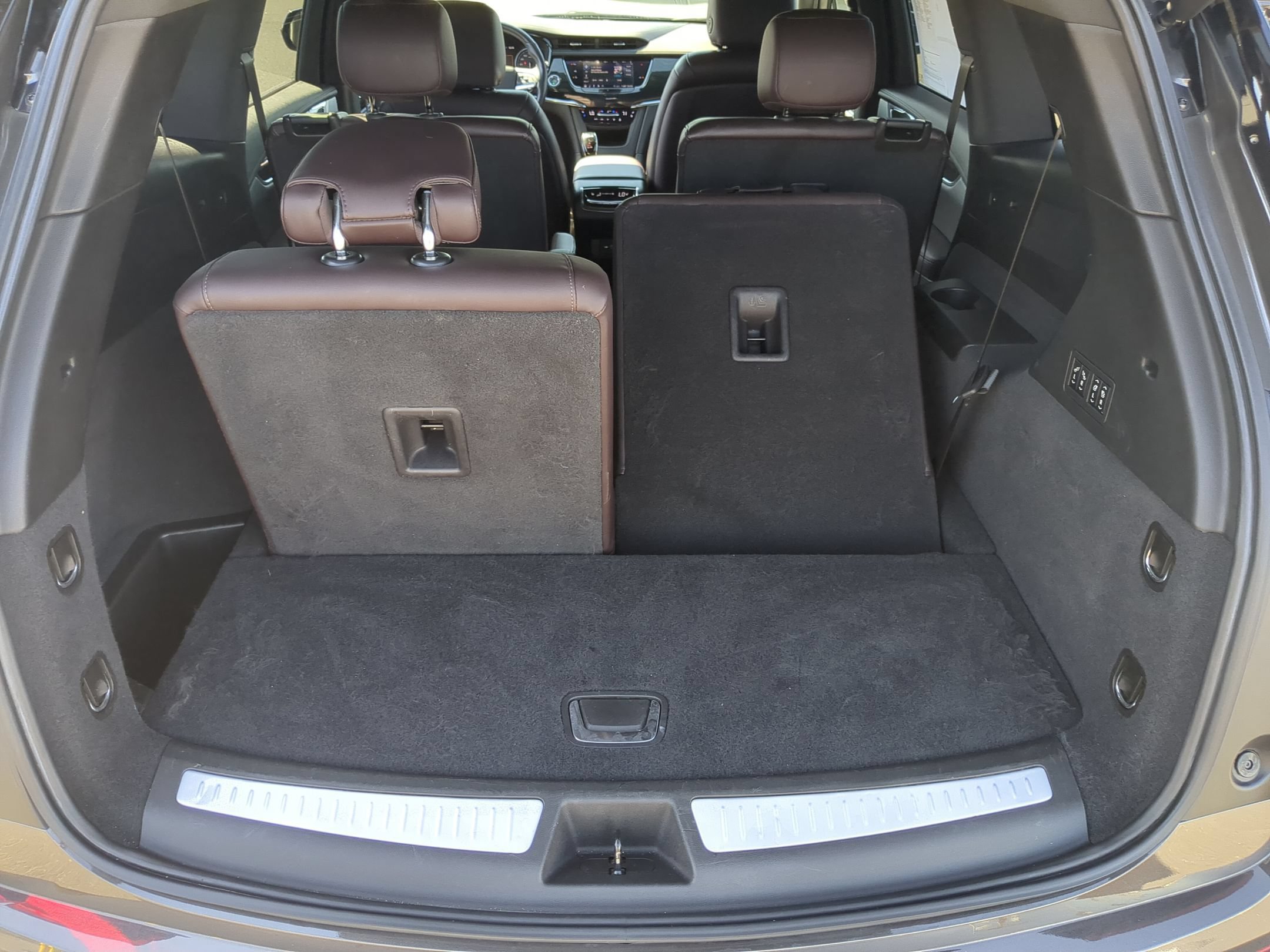 Certified 2020 Cadillac XT6 Premium Luxury AWD/4WD image 24