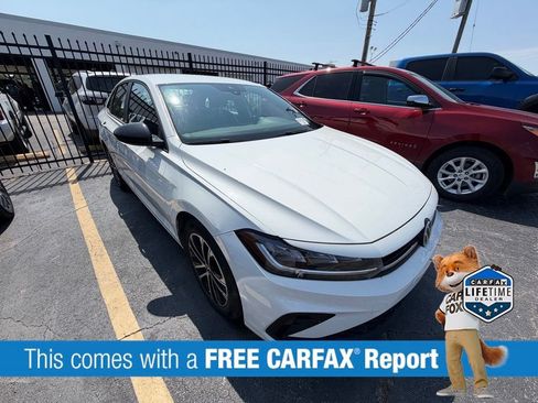 Used 2025 Volkswagen Jetta Sport FWD image 27