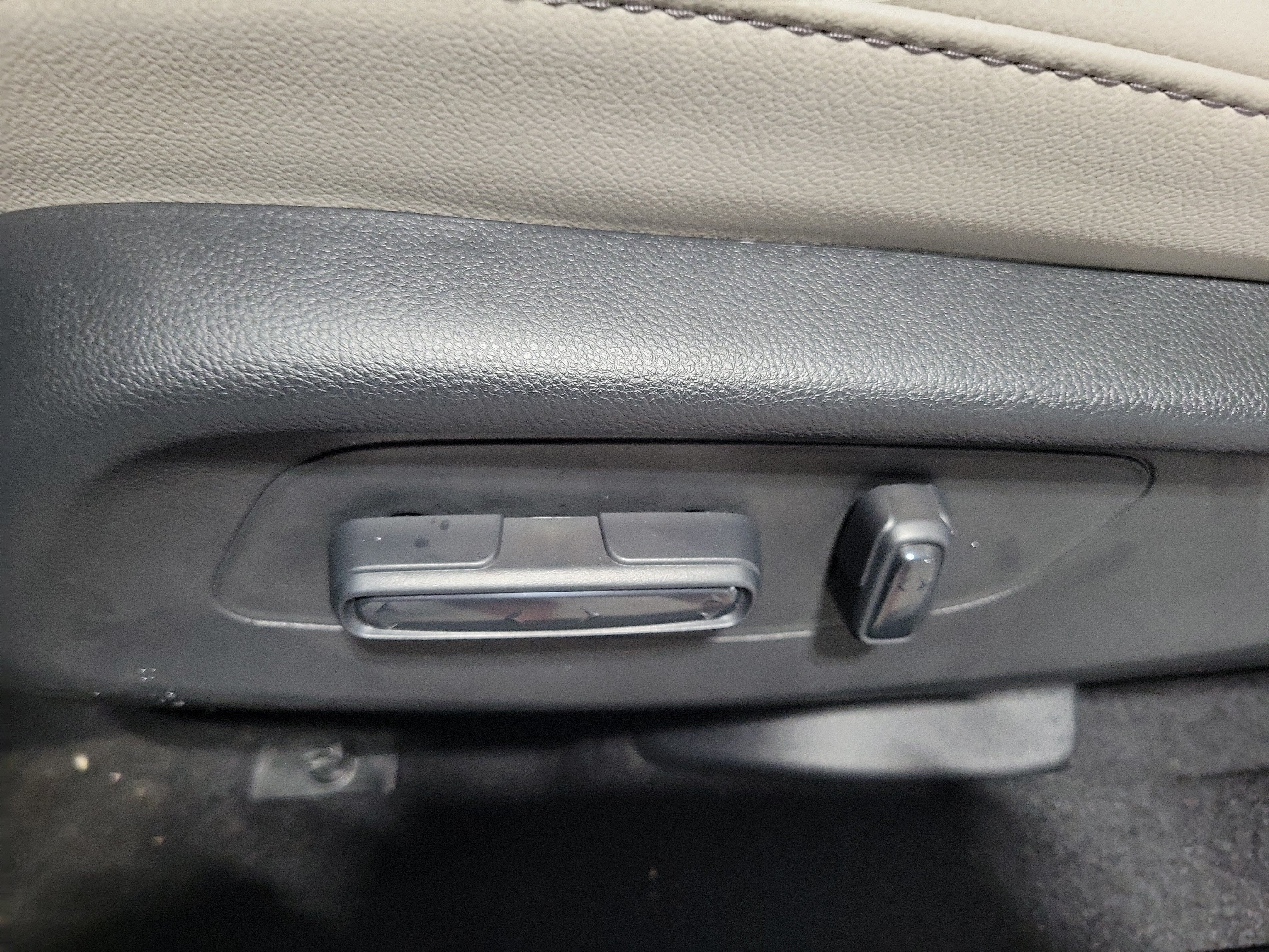 New 2027 Honda HR-V EX-L image 23