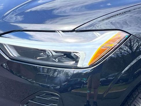 Used 2026 Volvo XC60 B5 Plus w/ Protection Package Premier AWD/4WD image 7