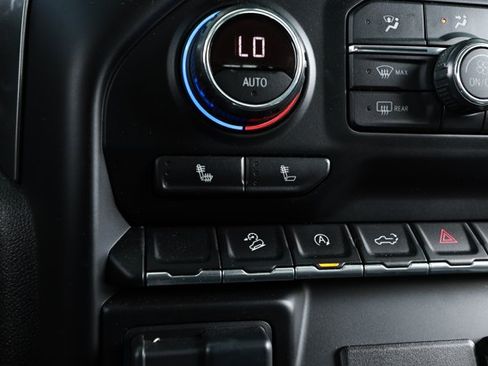 Used 2020 Chevrolet Silverado 1500 RST AWD/4WD image 20