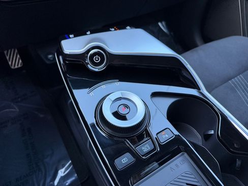 Used 2024 Kia EV6 GT-Line image 32