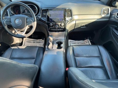 Used 2019 Jeep Grand Cherokee Limited w/ Trailer Tow Group IV image 11