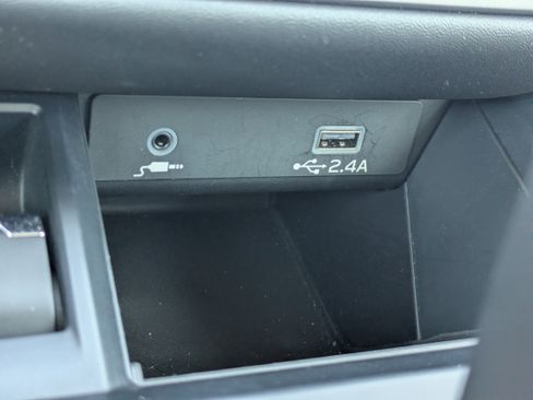 Certified 2025 Subaru Outback image 19