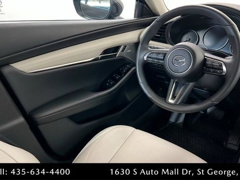 Certified 2025 MAZDA MAZDA3 2.5 Turbo Sedan w/Premium Plus image 11