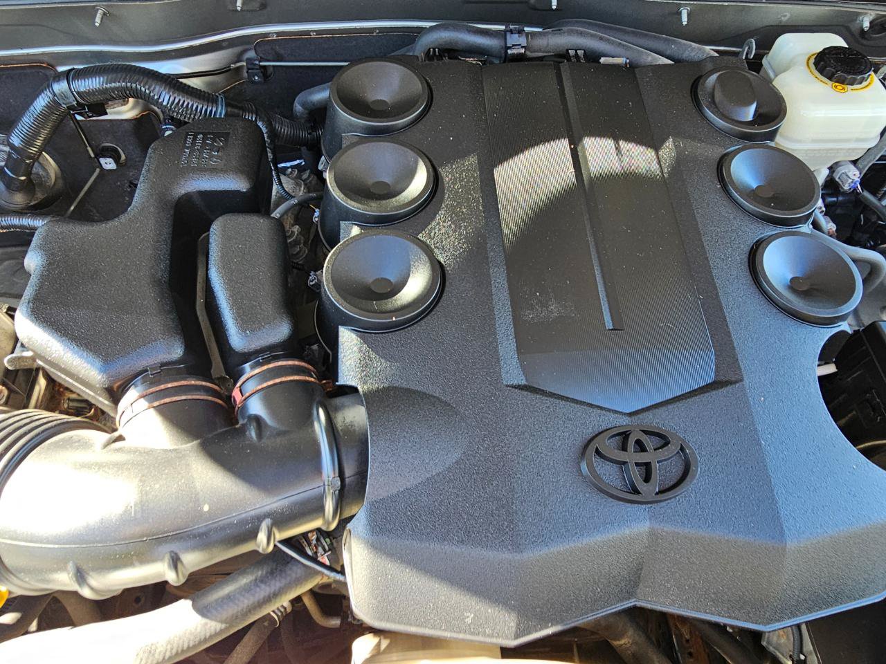 Used 2011 Toyota FJ Cruiser 4WD w/ Convenience Pkg image 28