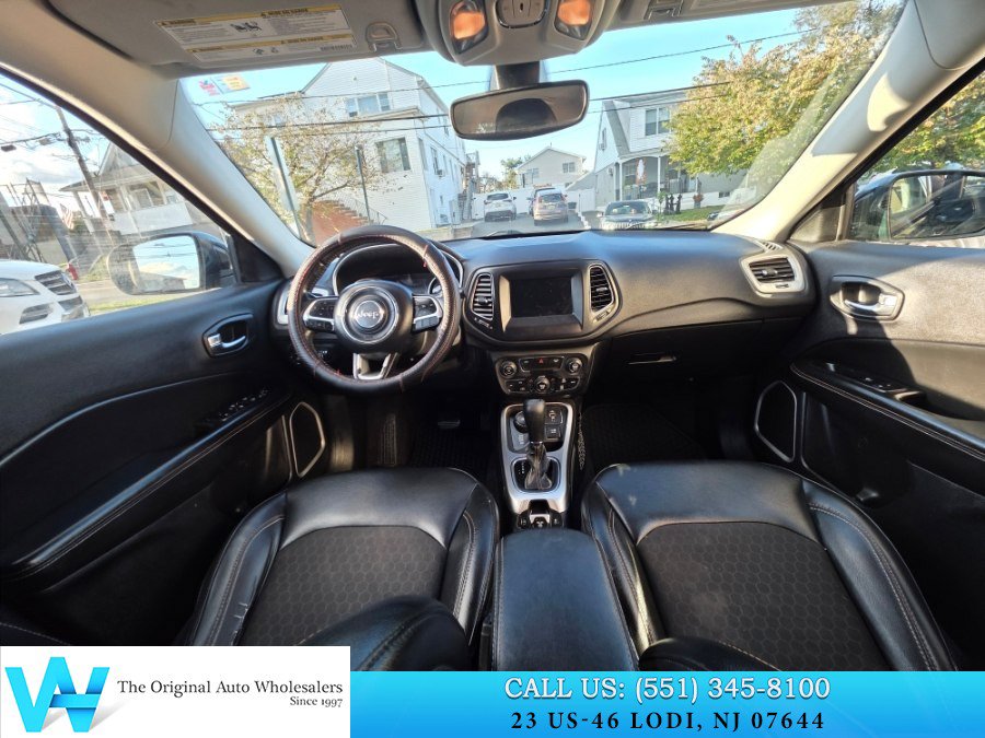 Used 2019 Jeep Compass Latitude w/ Cold Weather Group AWD/4WD image 7