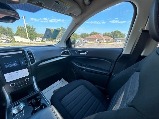 Used 2022 Ford Edge SE w/ Black Appearance Package AWD/4WD image 42