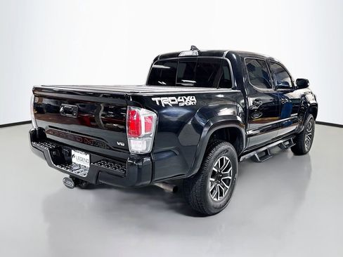Used 2022 Toyota Tacoma TRD Sport AWD/4WD image 7