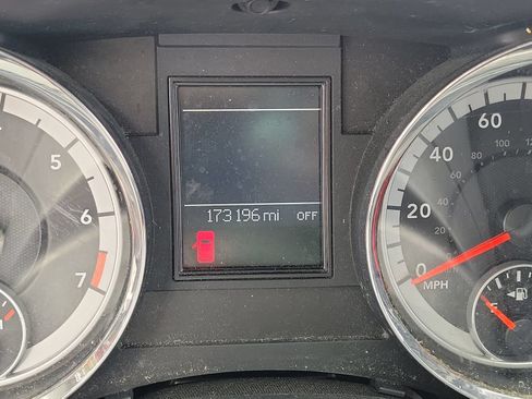 Used 2011 Dodge Durango Citadel RWD image 11