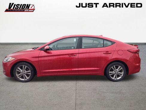 Used 2018 Hyundai Elantra SEL FWD image 2