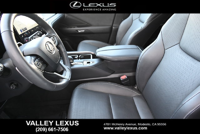 Used 2026 Lexus TX 350 AWD w/ Technology Package image 15