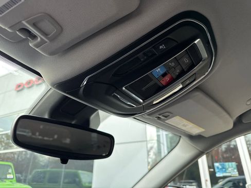 Used 2021 Jeep Grand Cherokee L Laredo w/ Luxury Tech Group I image 28