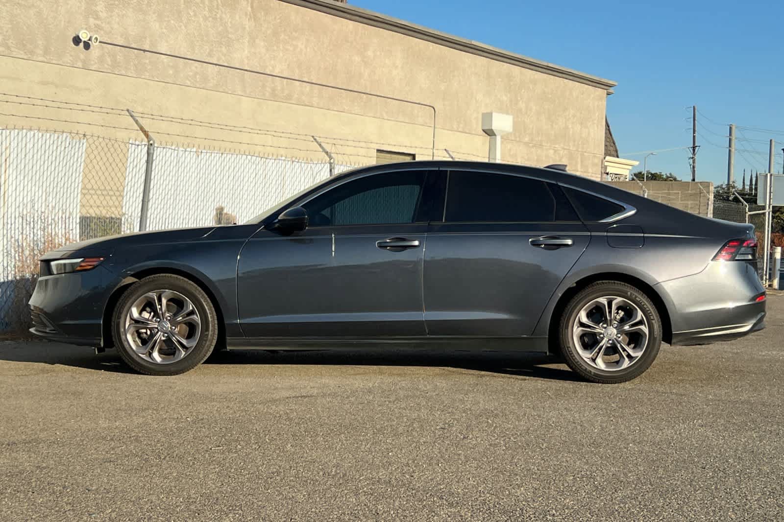 Used 2023 Honda Accord EX image 2