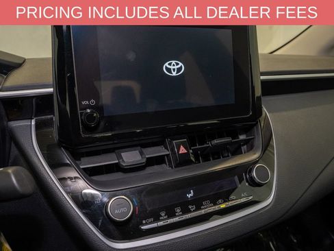 Used 2024 Toyota Corolla LE FWD image 12