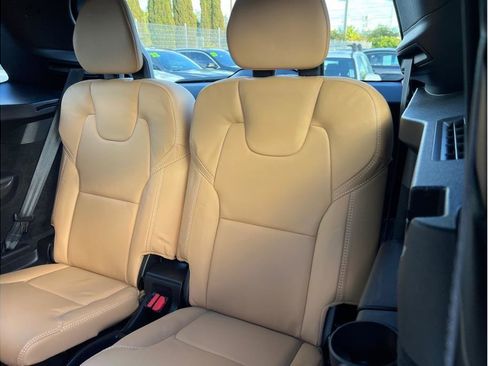 Used 2023 Volvo XC90 T8 Ultimate image 10