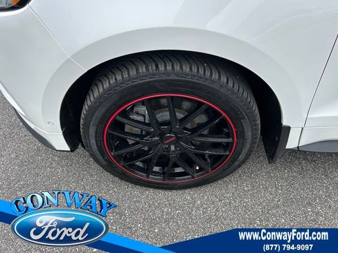 Used 2022 Ford Edge ST w/ Equipment Group 401A image 16