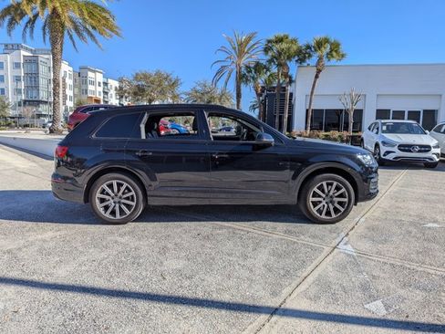 Used 2017 Audi Q7 3.0T Premium Plus w/ Premium Plus Package image 4