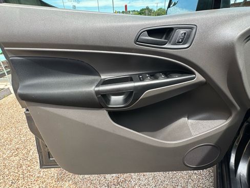 Used 2020 Ford Transit Connect XL FWD image 24