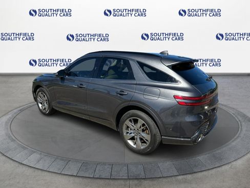 Used 2022 Genesis GV70 3.5T Sport w/ Sport Advanced Package AWD/4WD image 4