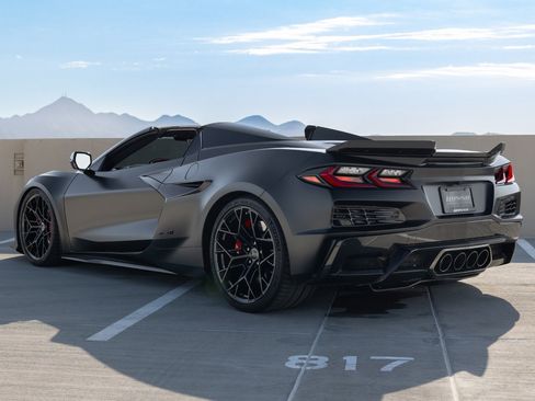 Used 2026 Chevrolet Corvette ZR1 w/ Stealth Interior Trim Package RWD image 40