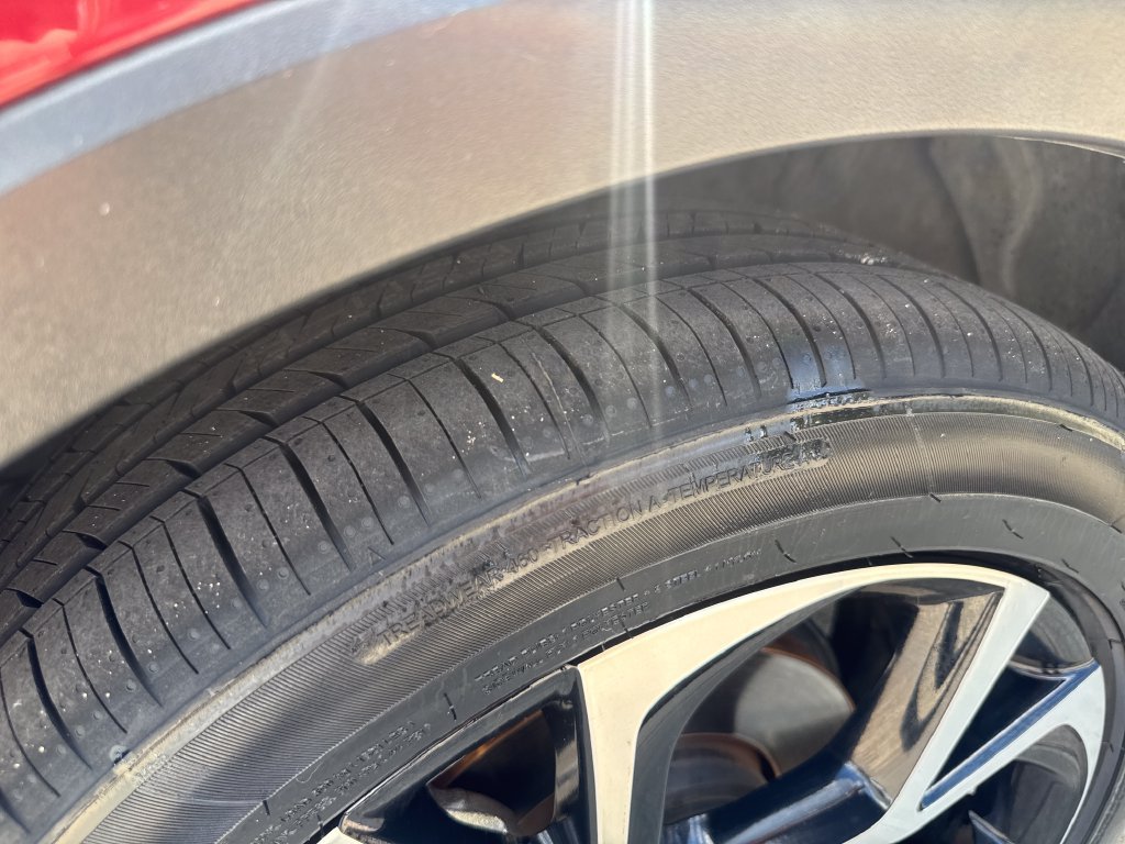 Certified 2019 Toyota C-HR XLE FWD image 23