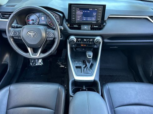Used 2022 Toyota RAV4 XLE Premium FWD image 26