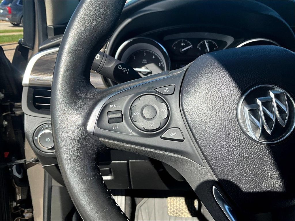 Used 2019 Buick Envision Essence AWD/4WD image 13
