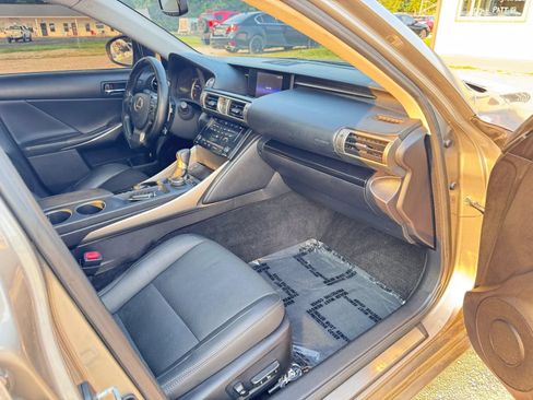 Used 2014 Lexus IS 250 AWD w/ Premium Package image 24