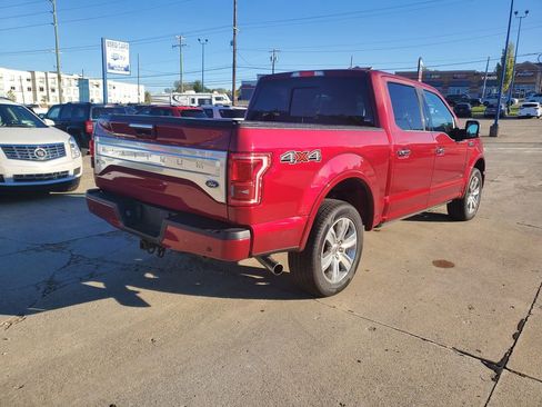 Used 2017 Ford F150 Platinum w/ Equipment Group 701A Luxury image 4
