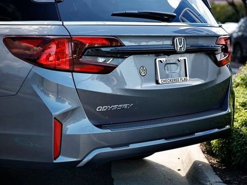 New 2026 Honda Odyssey EX-L image 11