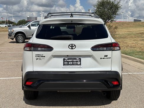 Used 2026 Toyota Corolla Cross AWD Hybrid image 7