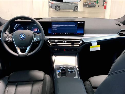 Used 2024 BMW i4 eDrive35 w/ Premium Package RWD image 5
