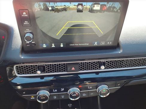 Certified 2025 Honda Civic Sport Touring image 13