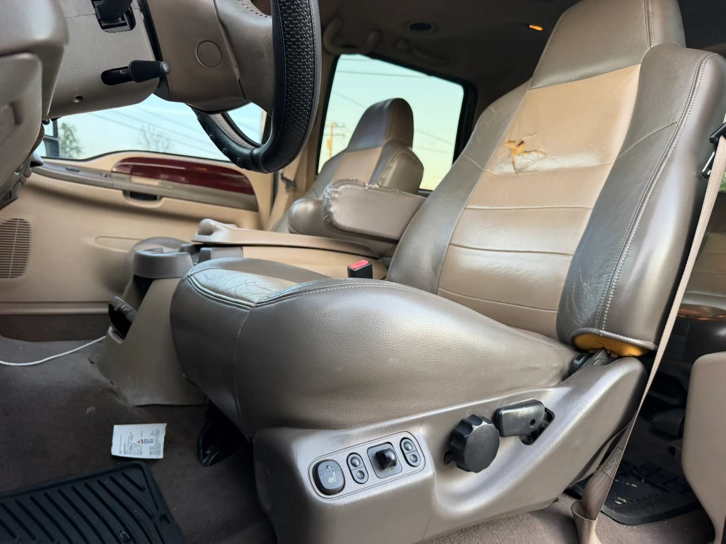 Used 2003 Ford Excursion Eddie Bauer RWD image 10