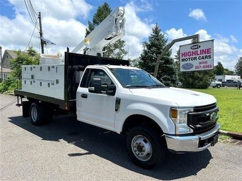 Used 2020 Ford F350 XL w/ Power Equipment Group AWD/4WD image 3