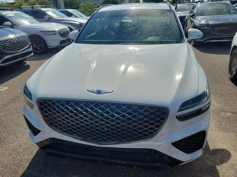 Used 2025 Genesis GV70 3.5T Sport w/ Sport Advanced Package AWD/4WD image 4