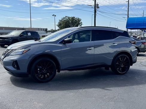 Used 2024 Nissan Murano SV w/ SV Midnight Edition Package image 3