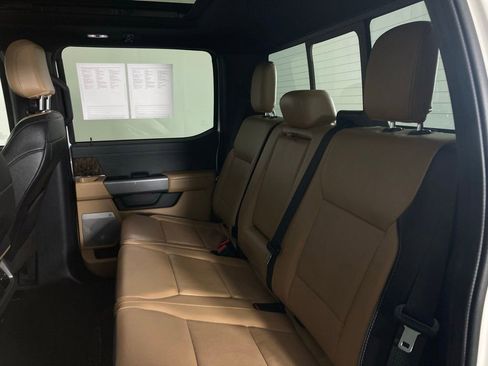 Used 2023 Ford F250 Lariat image 16