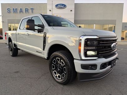 New 2026 Ford F250 Platinum w/ FX4 Off-Road Package