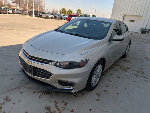 Used 2016 Chevrolet Malibu LT image 24