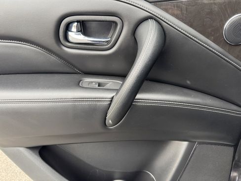 Certified 2024 INFINITI QX80 Luxe image 22