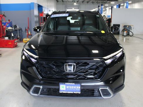 Used 2023 Honda CR-V Sport Touring image 3