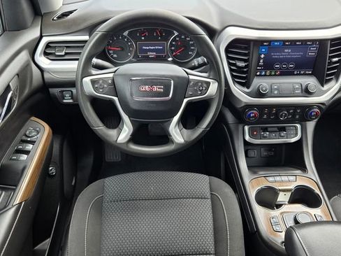 Used 2023 GMC Acadia SLE w/ Driver Convenience Package FWD image 16