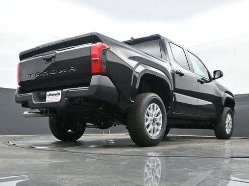 Used 2026 Toyota Tacoma SR image 11