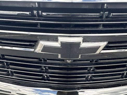 Used 2023 Chevrolet Tahoe RST w/ Luxury Package AWD/4WD image 31